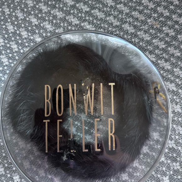 BONWIT TELLER REAL FUR EARMUFFS - Picture 13 of 14